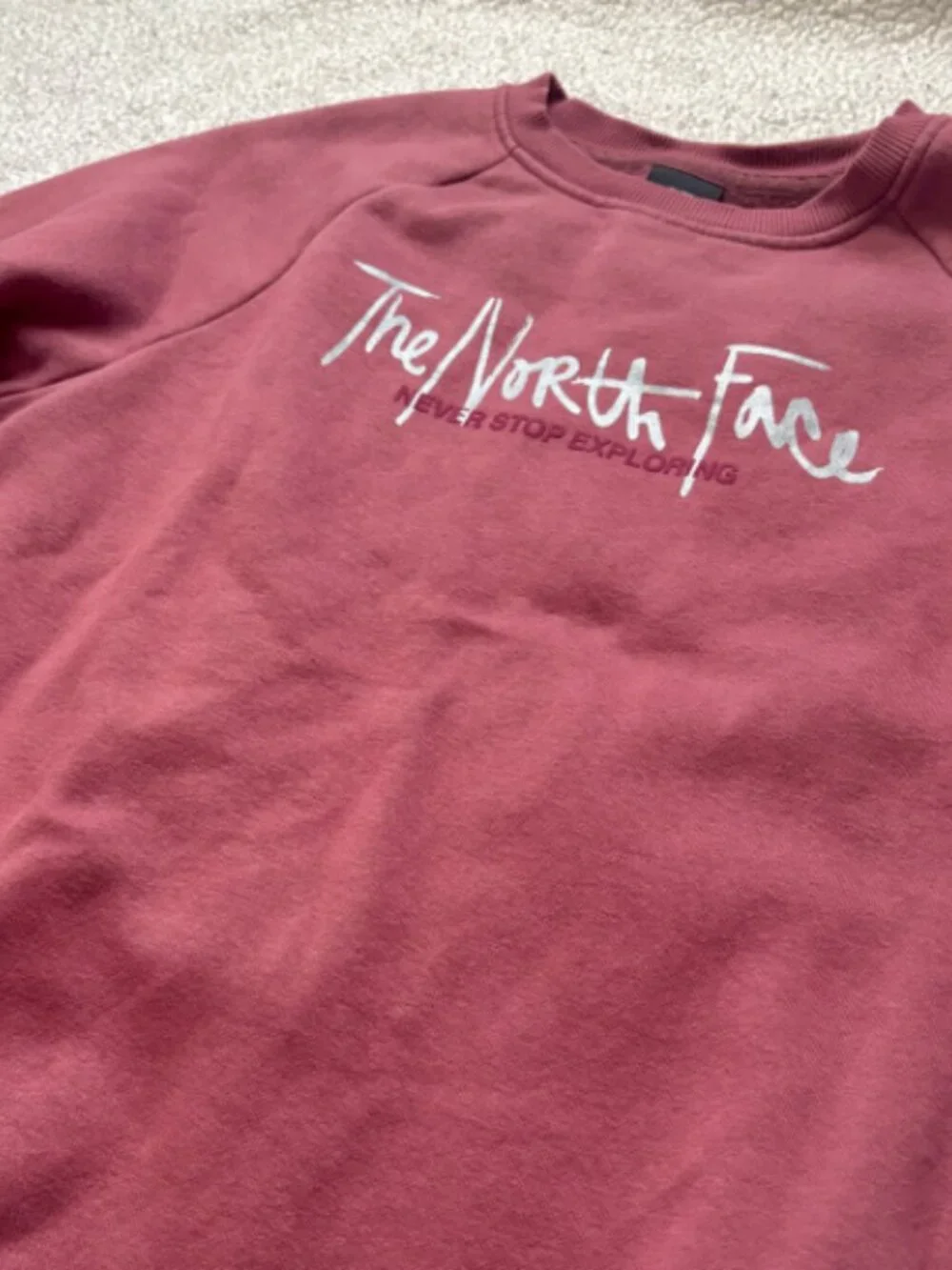The North Face Women's Small "Never Stop Exploring" Pullover Sweatshirt - Mauve - Picture 2 of 5